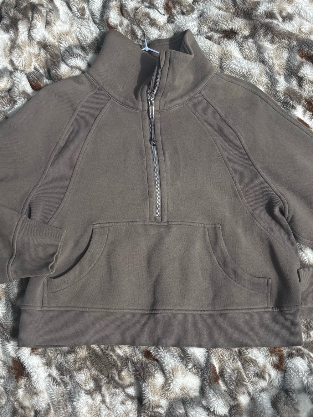 XS/S Lululemon athletica Brown Cropped Funnel Neck Pullover
